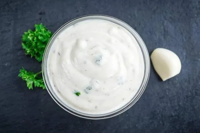 Соус сливочно-чесночный